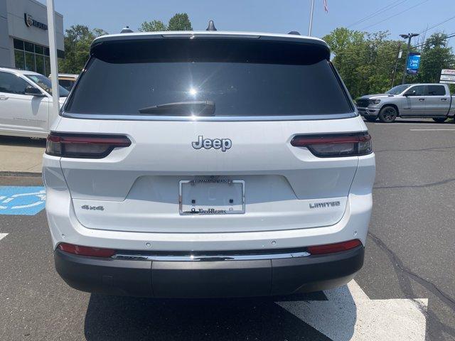 2025 Jeep Grand Cherokee L Vehicle Photo in Doylsetown, PA 18901