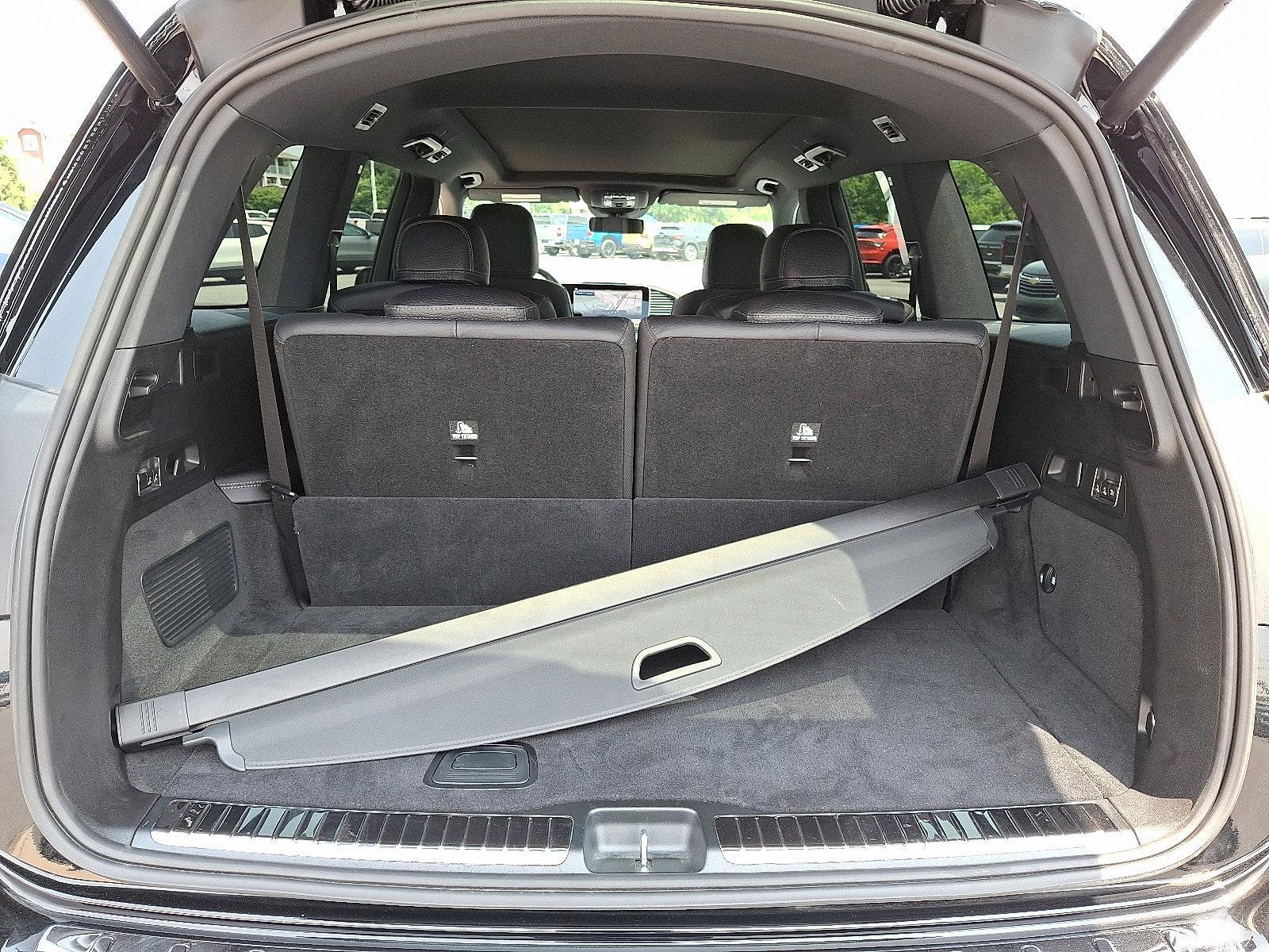 2024 Mercedes-Benz GLS Vehicle Photo in BETHLEHEM, PA 18017-9401