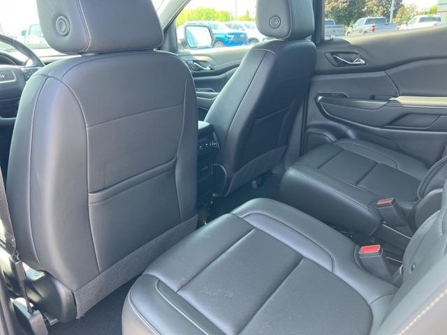 2023 GMC Acadia Vehicle Photo in GREEN BAY, WI 54304-5303
