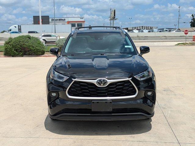 2021 Toyota Highlander Vehicle Photo in SELMA, TX 78154-1460