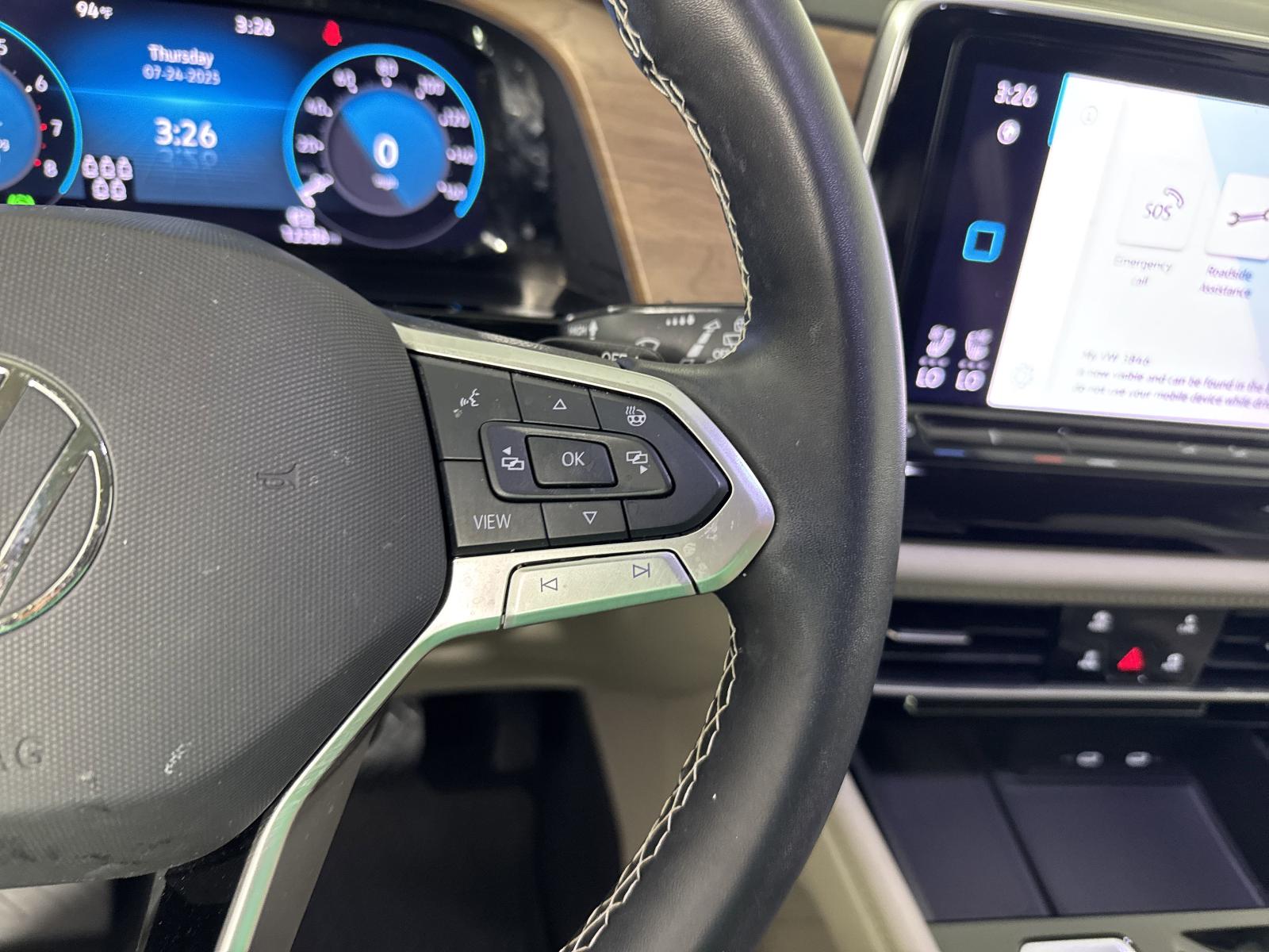 2024 Volkswagen Atlas Vehicle Photo in Georgetown, TX 78626