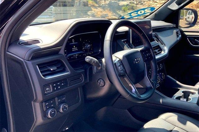 2023 Chevrolet Suburban Vehicle Photo in KANSAS CITY, MO 64114-4502