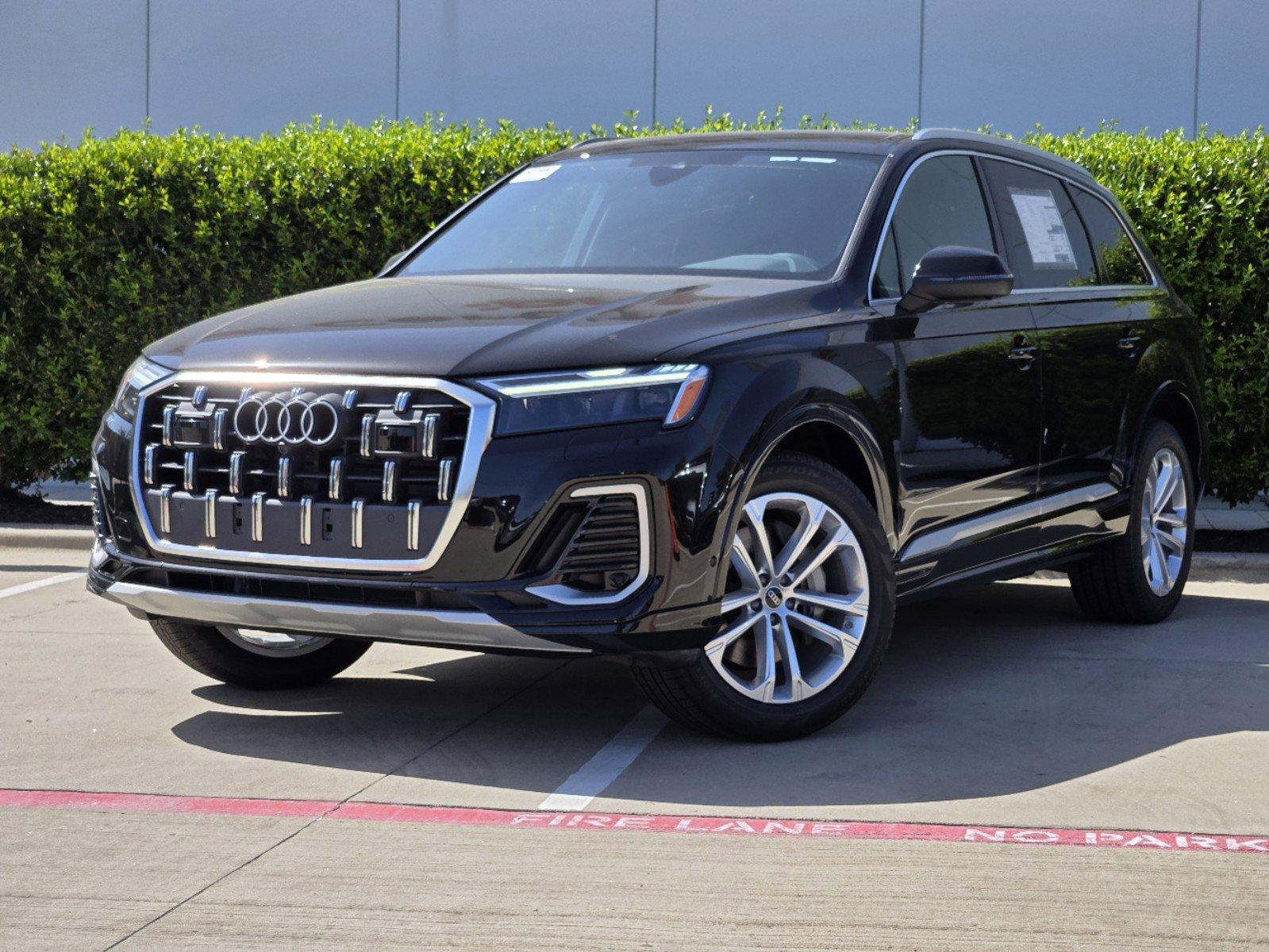 2025 Audi Q7 Vehicle Photo in MCKINNEY, TX 75070