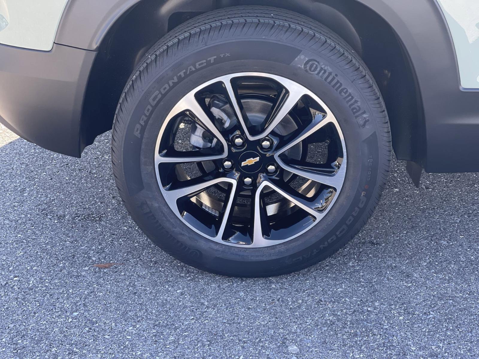 2025 Chevrolet Trailblazer Vehicle Photo in BENTONVILLE, AR 72712-4322