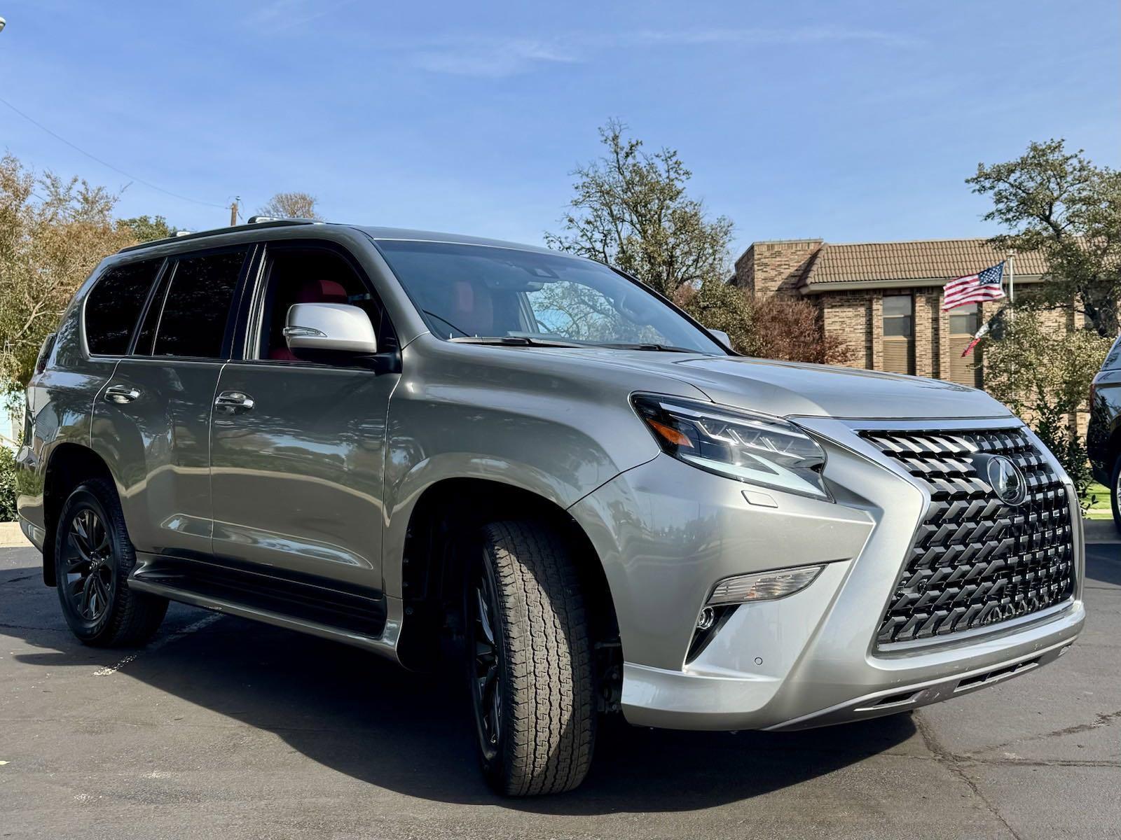 2023 Lexus GX 460 Vehicle Photo in DALLAS, TX 75209-3016