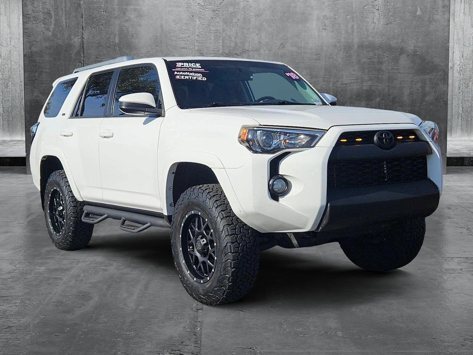 2018 Toyota 4RUN Vehicle Photo in PEORIA, AZ 85382-3715