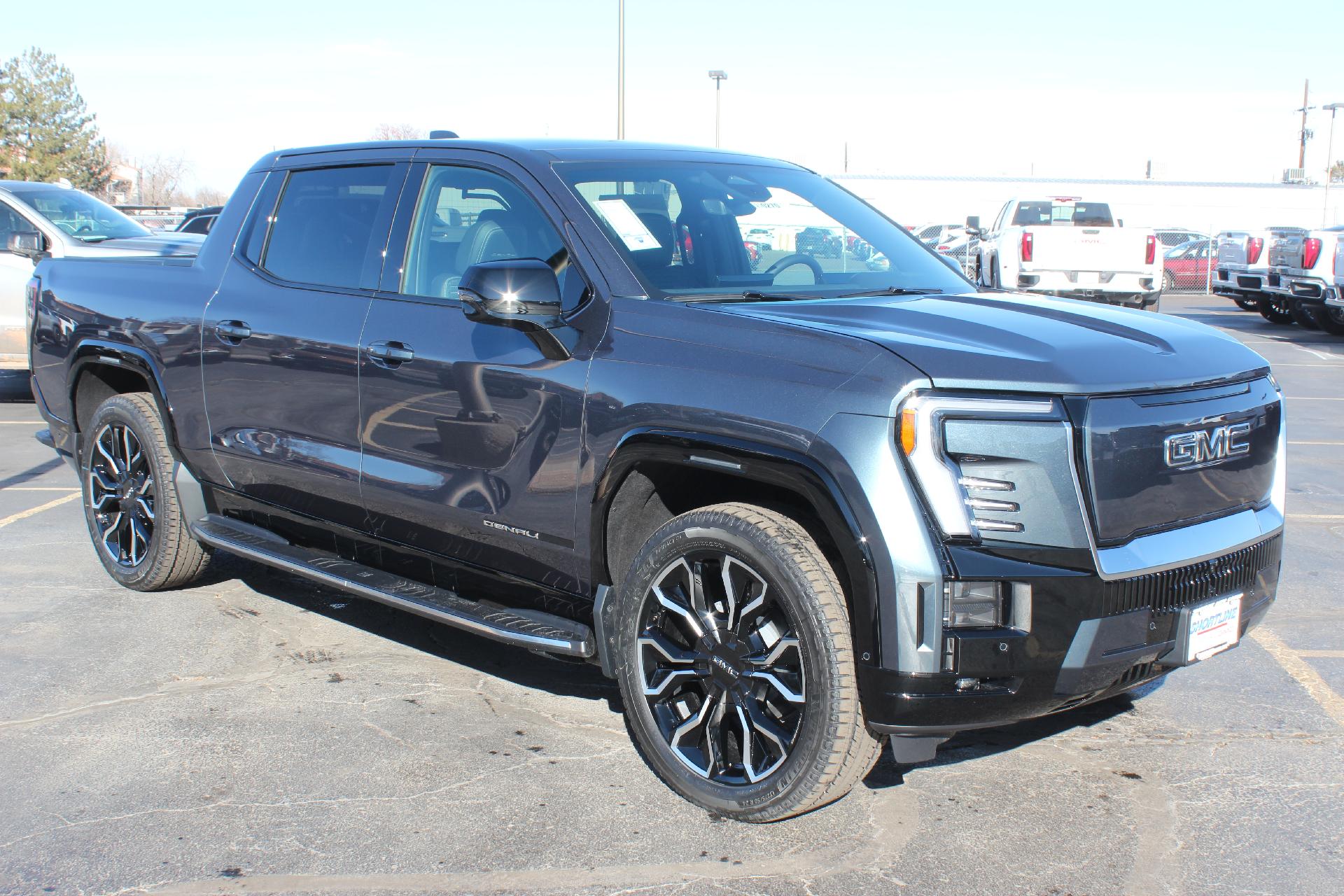 2025 GMC Sierra EV Vehicle Photo in AURORA, CO 80012-4011