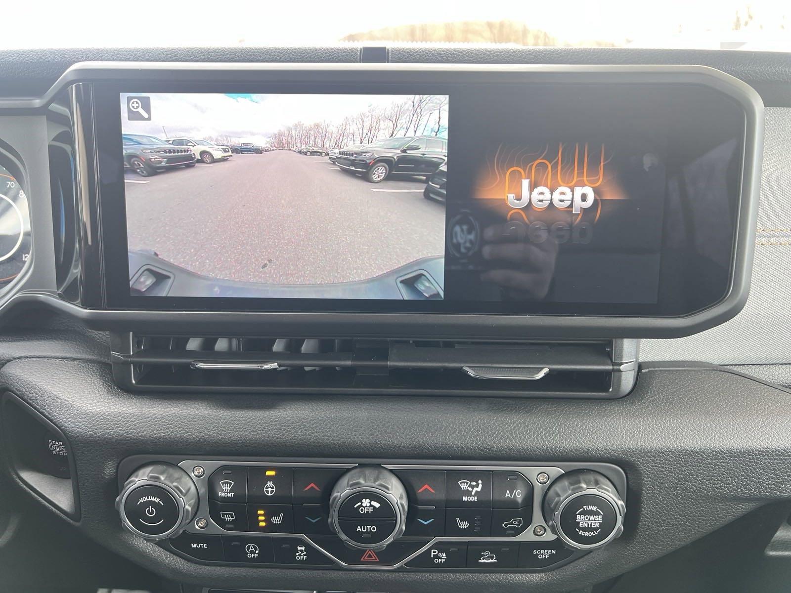 2025 Jeep Gladiator Vehicle Photo in Mechanicsburg, PA 17050-1707
