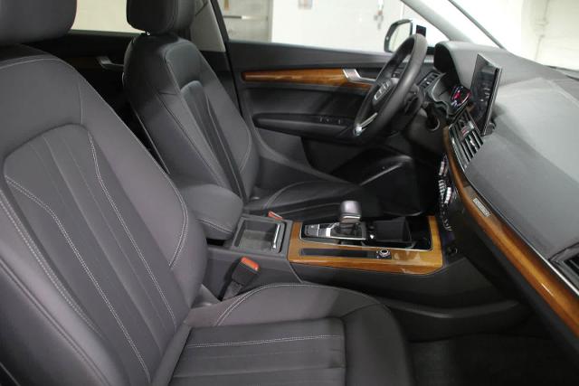 2022 Audi Q5 Vehicle Photo in SUGAR LAND, TX 77478