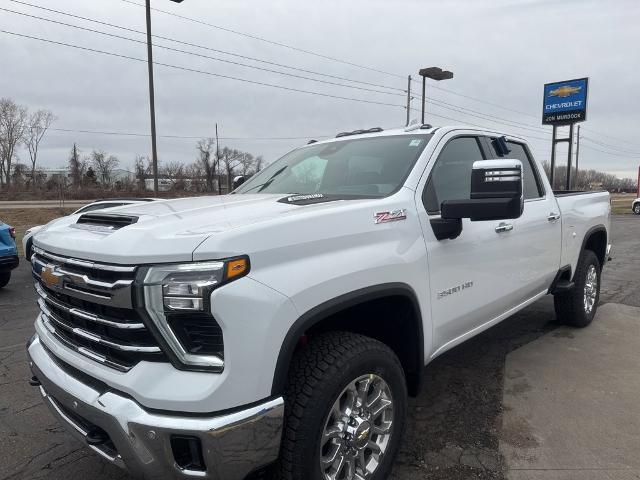 2025 Chevrolet Silverado 3500 HD Vehicle Photo in MANHATTAN, KS 66502-5036