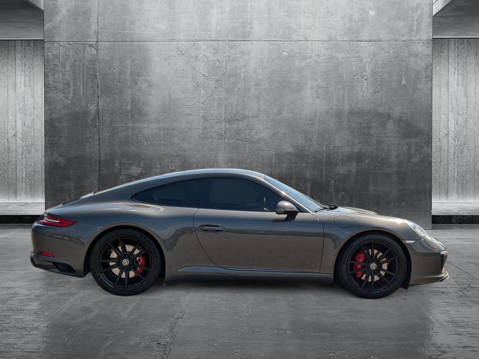 2019 Porsche 911 Vehicle Photo in St. Petersburg, FL 33713