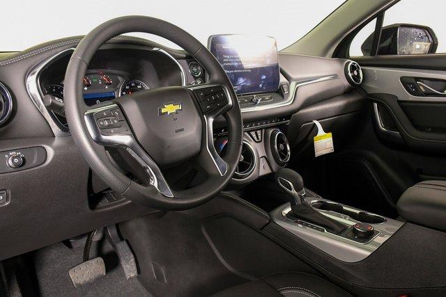 2025 Chevrolet Blazer Vehicle Photo in PUYALLUP, WA 98371-4149