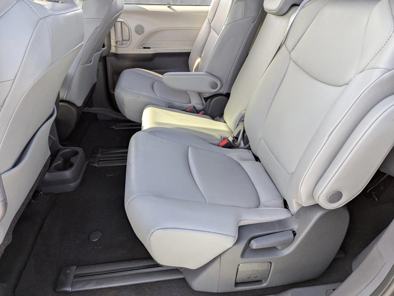 2023 Toyota Sienna Vehicle Photo in Ft. Myers, FL 33907