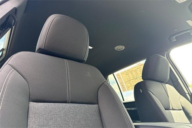 2025 GMC Acadia Vehicle Photo in ELK GROVE, CA 95757-8703