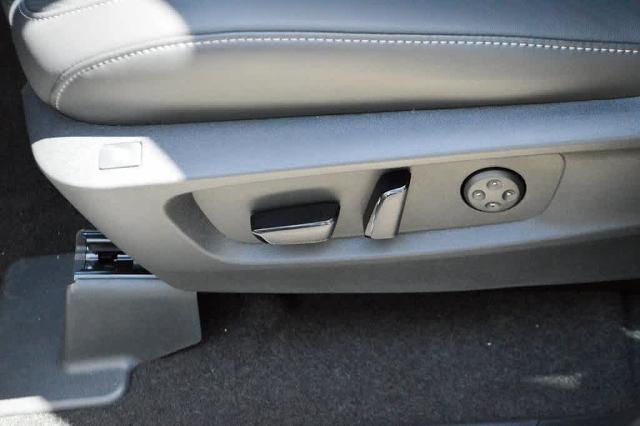 2025 INFINITI QX60 Vehicle Photo in Houston, TX 77090