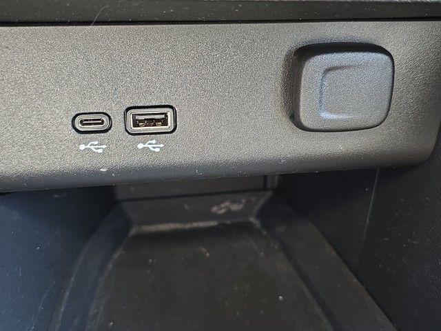 2024 Buick Encore GX Vehicle Photo in Pleasant Hills, PA 15236