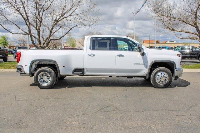 2025 Chevrolet Silverado 3500 HD Vehicle Photo in MILES CITY, MT 59301-5791