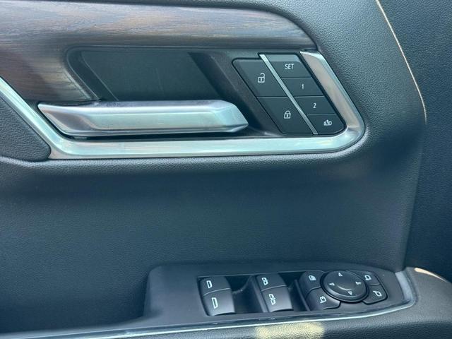 2022 GMC Sierra 1500 Vehicle Photo in COLUMBIA, MO 65203-3903