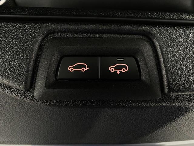 2025 BMW X7 M60i Vehicle Photo in Appleton, WI 54913