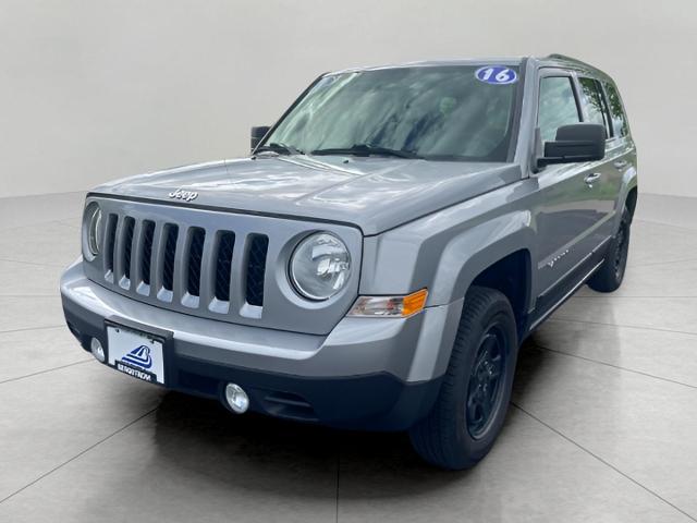 2016 Jeep Patriot Vehicle Photo in Appleton, WI 54913