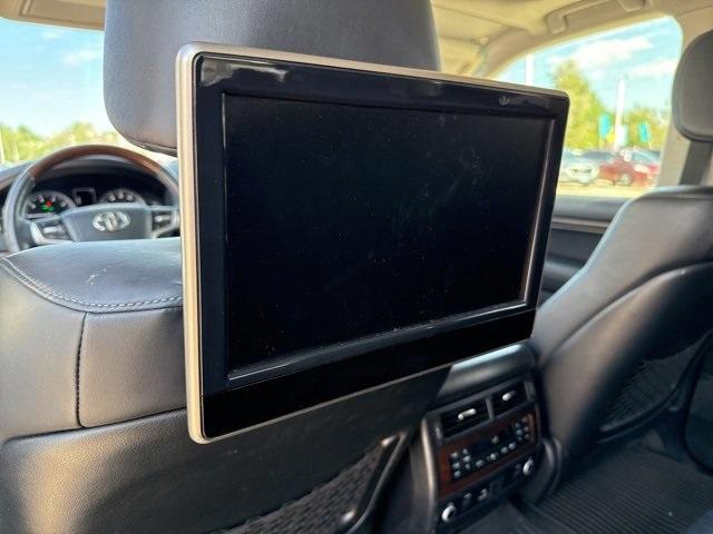 2016 Toyota Land Cruiser Vehicle Photo in ENGLEWOOD, CO 80113-6708