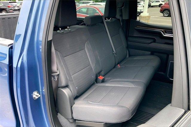 2024 Chevrolet Silverado 1500 Vehicle Photo in KANSAS CITY, MO 64114-4502