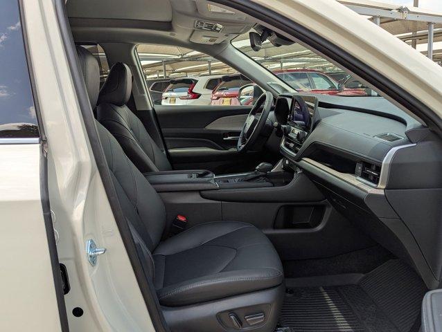 2024 Toyota Grand Highlander Vehicle Photo in San Antonio, TX 78230