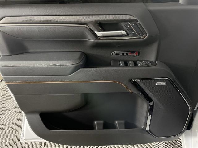 2025 GMC Sierra 1500 Vehicle Photo in GILBERT, AZ 85297-0402