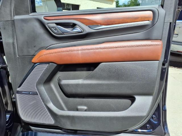 2023 GMC Yukon Vehicle Photo in Tampa, FL 33612