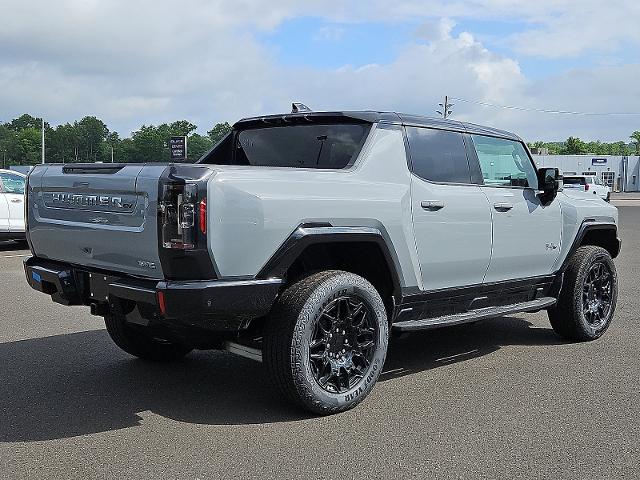2025 GMC HUMMER EV Pickup Vehicle Photo in TREVOSE, PA 19053-4984