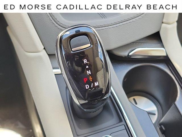 2024 Cadillac XT6 Vehicle Photo in DELRAY BEACH, FL 33483-3294