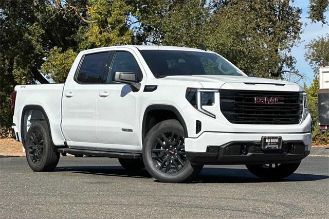 2025 GMC Sierra 1500 Vehicle Photo in ELK GROVE, CA 95757-8703