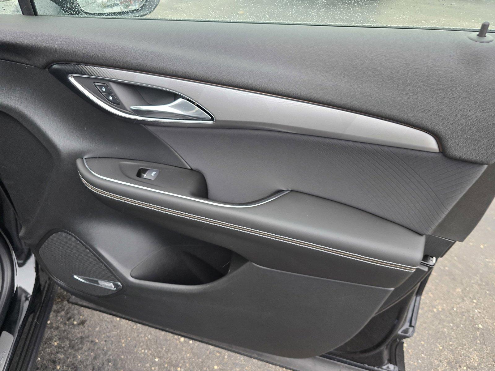 2025 Buick Envision Vehicle Photo in Rolla, MO 65401