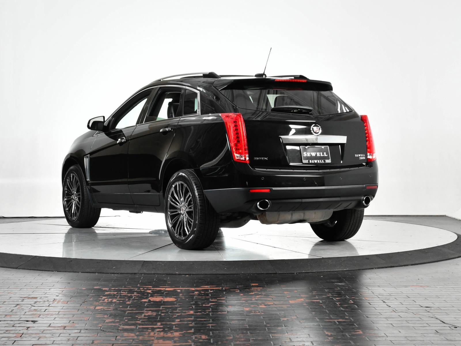 2016 Cadillac SRX Vehicle Photo in DALLAS, TX 75235