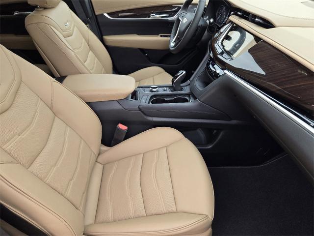 2025 Cadillac XT6 Vehicle Photo in Oklahoma City, OK 73114