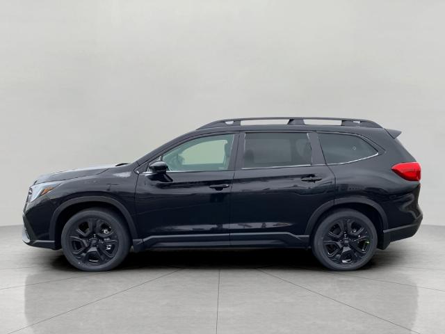 2025 Subaru Ascent Vehicle Photo in Green Bay, WI 54304