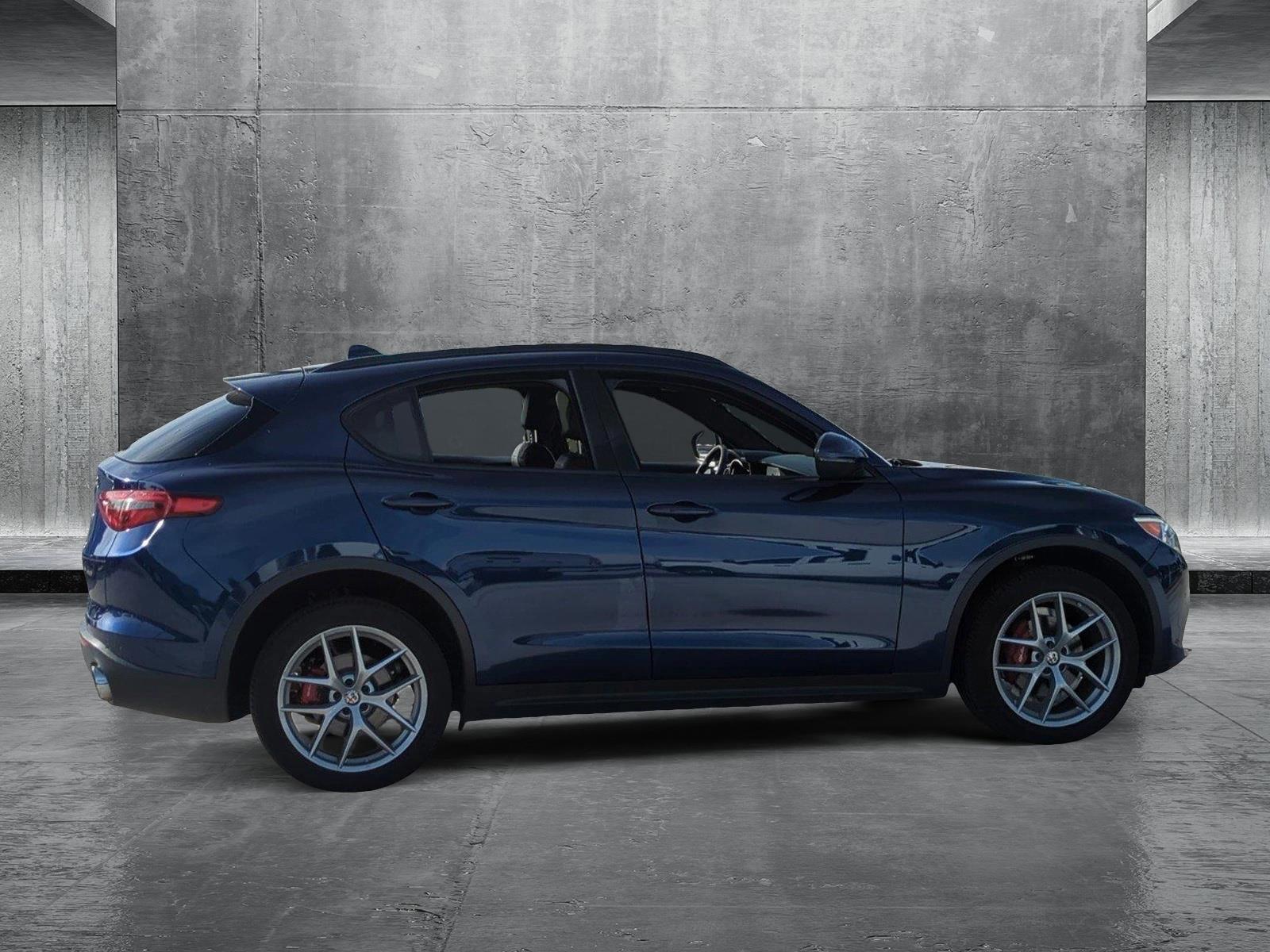 2018 Alfa Romeo Stelvio Vehicle Photo in Pembroke Pines, FL 33027