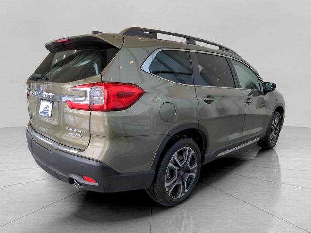 2025 Subaru Ascent Vehicle Photo in Green Bay, WI 54304