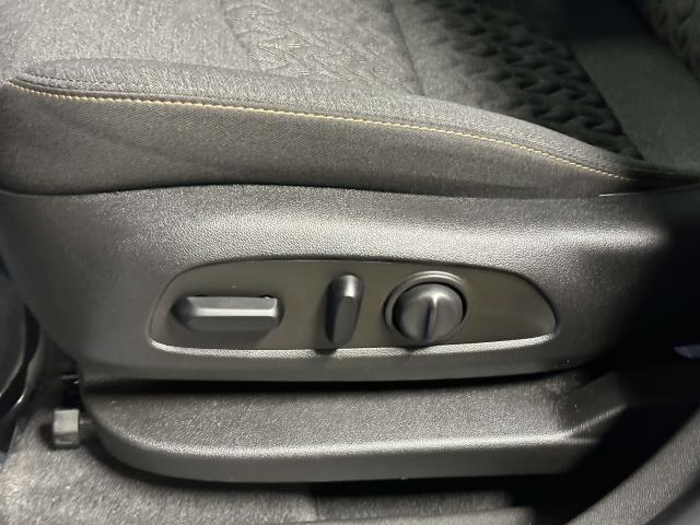 2022 Chevrolet Equinox Vehicle Photo in Roslyn, NY 11576