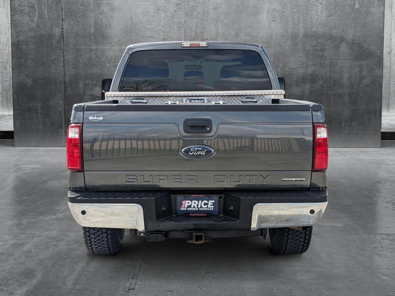 2016 Ford Super Duty F-250 SRW Vehicle Photo in Jacksonville, FL 32244