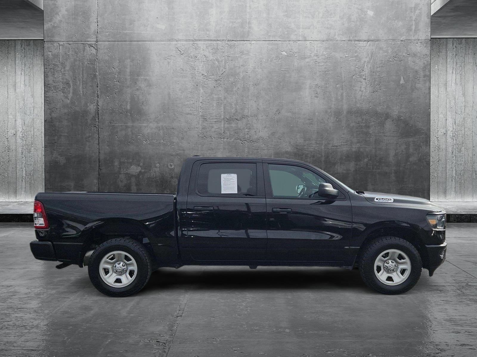 2024 Ram 1500 Vehicle Photo in MESA, AZ 85206-4395