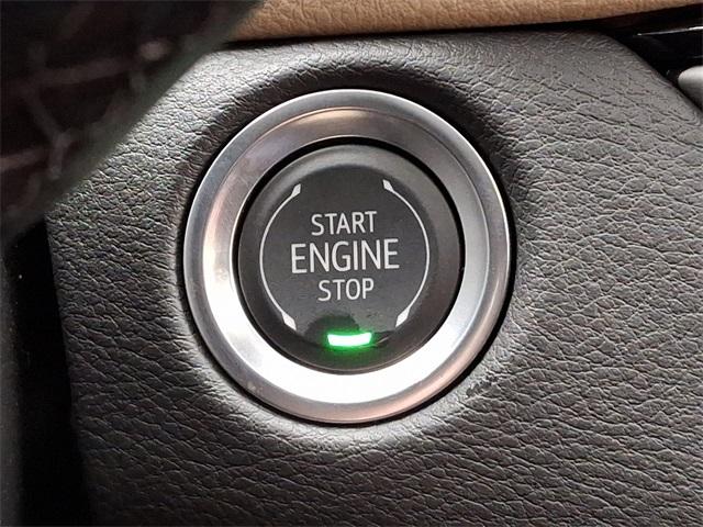 2025 Cadillac XT4 Vehicle Photo in ALLENTOWN, PA 18103-7399