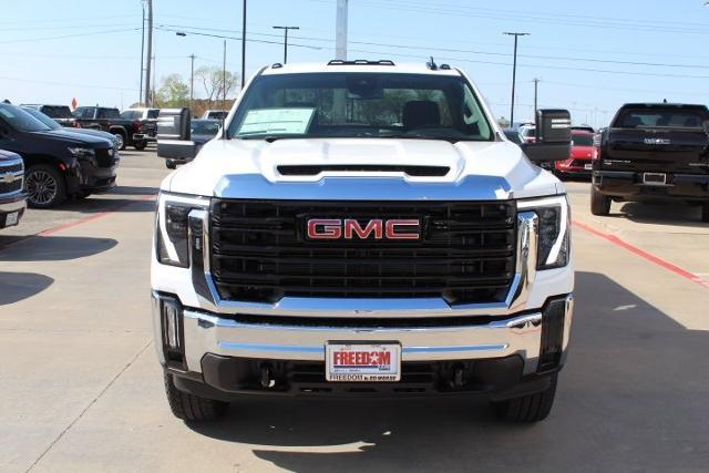 2025 GMC Sierra 2500 HD Vehicle Photo in Greenville, TX 75402