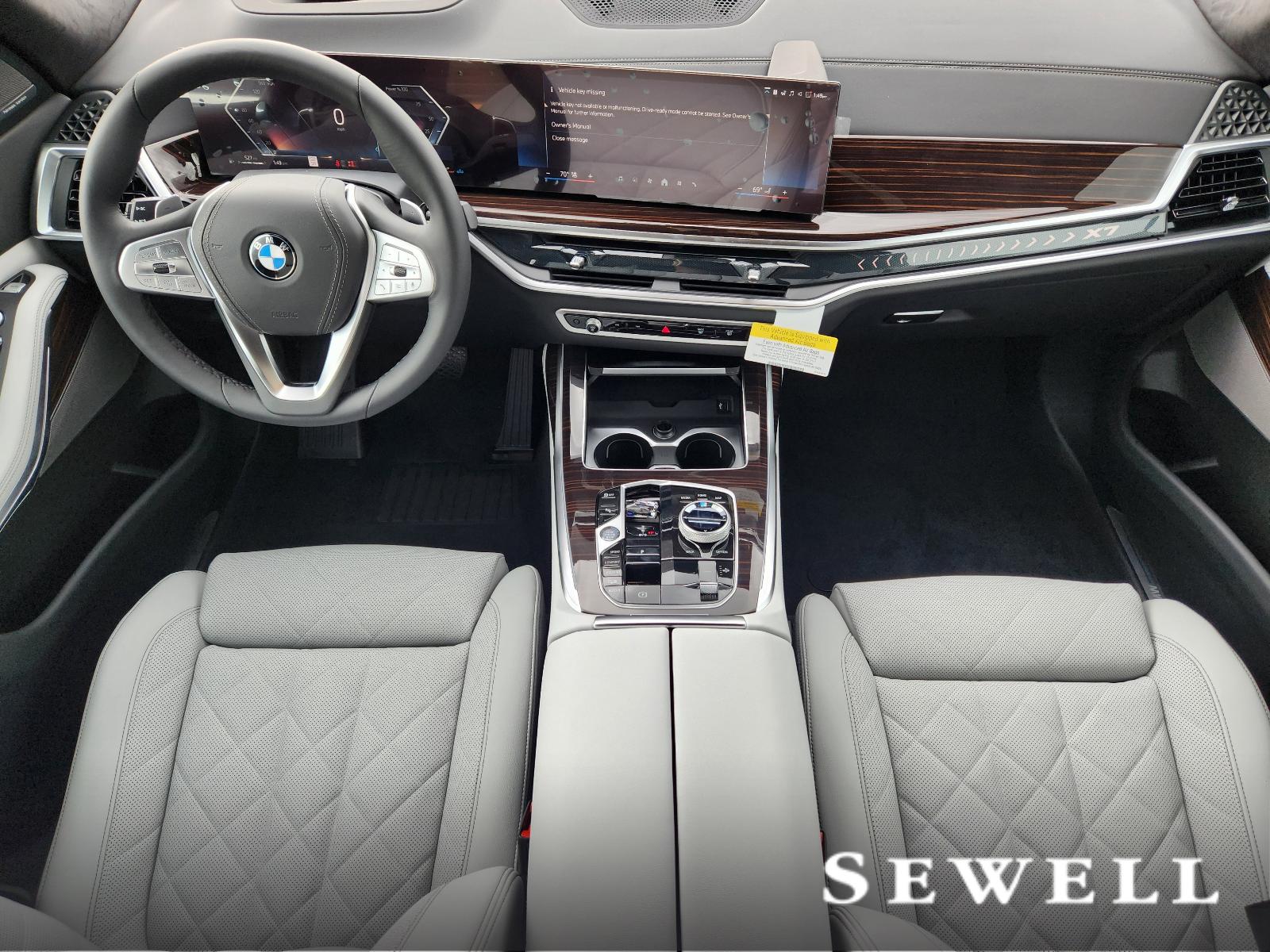 2025 BMW X7 xDrive40i Vehicle Photo in PLANO, TX 75024