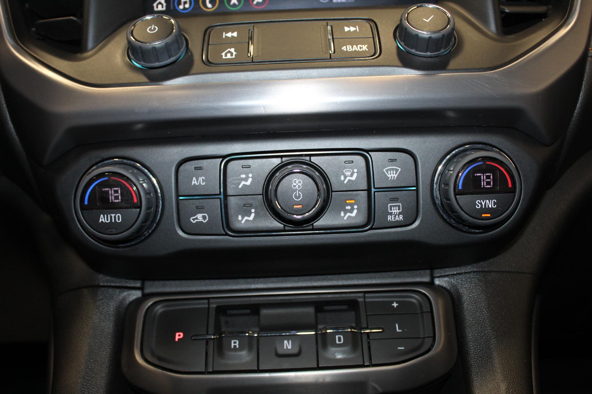 2023 GMC Acadia Vehicle Photo in NORTHAMPTON, MA 01060-1120