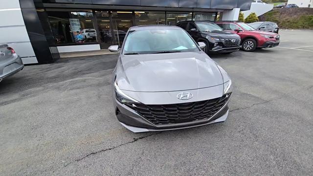 2023 Hyundai ELANTRA Vehicle Photo in Pleasant Hills, PA 15236