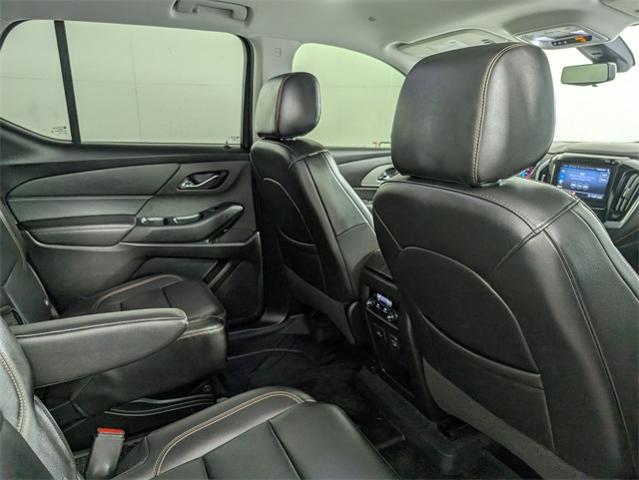 2021 Chevrolet Traverse Vehicle Photo in ENGLEWOOD, CO 80113-6708