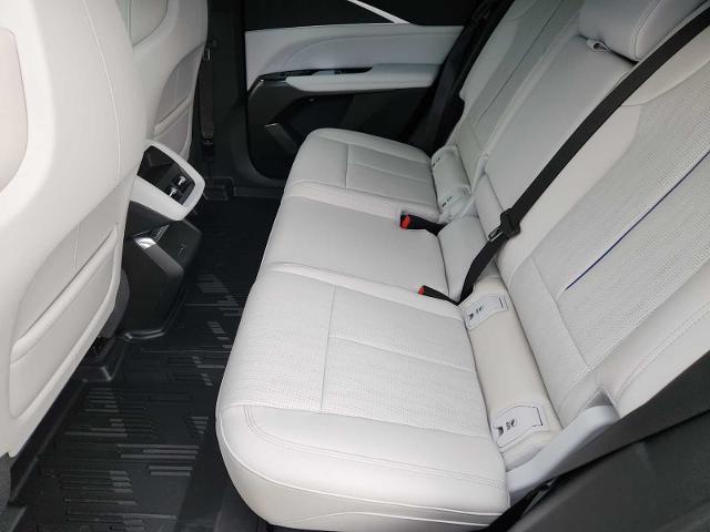 2025 Cadillac LYRIQ Vehicle Photo in HOUSTON, TX 77079