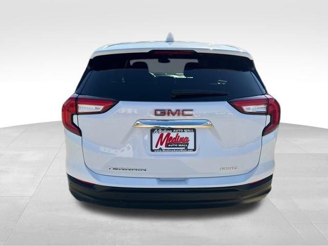 2022 GMC Terrain Vehicle Photo in MEDINA, OH 44256-9631