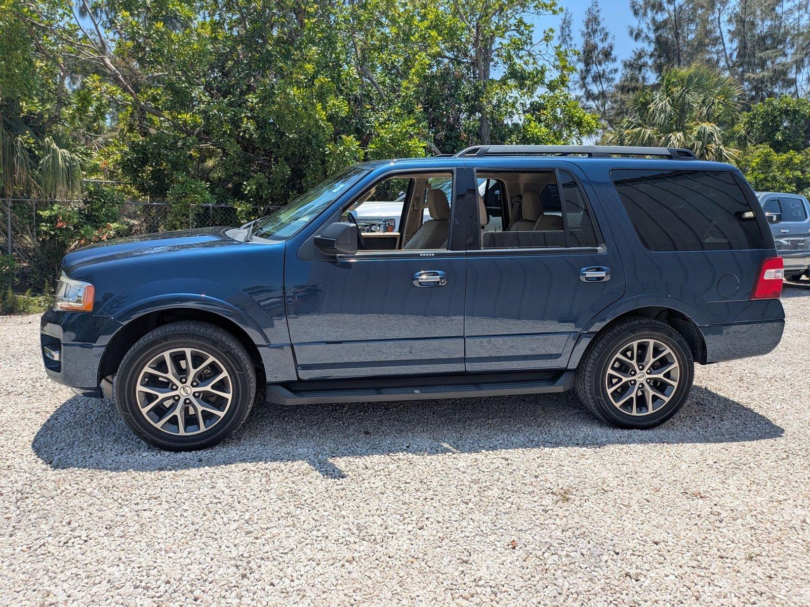 2017 Ford Expedition Vehicle Photo in Bradenton, FL 34207
